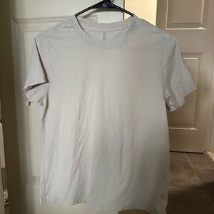 Lululemon all yours tee size 2 color Mojave tan